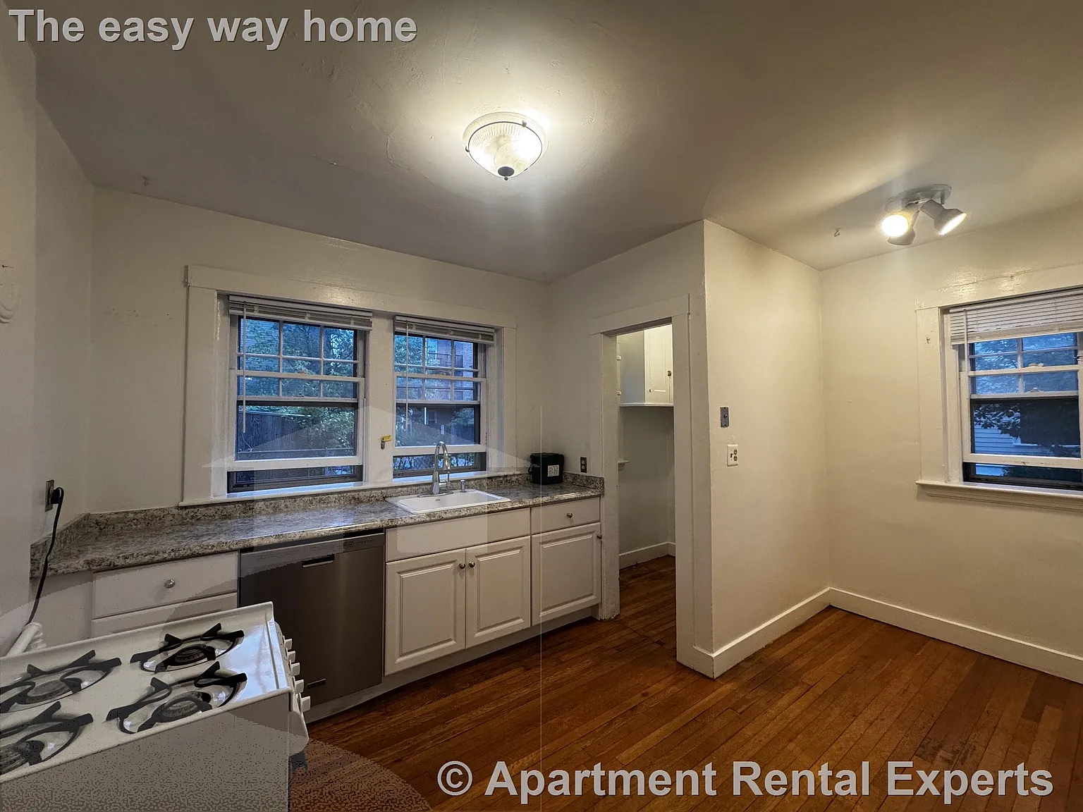 1 bed, 9999 sqft, $2,700 — Photo 2