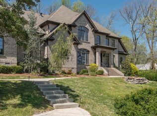 4627 Belmont Park Ter, Nashville, TN 37215