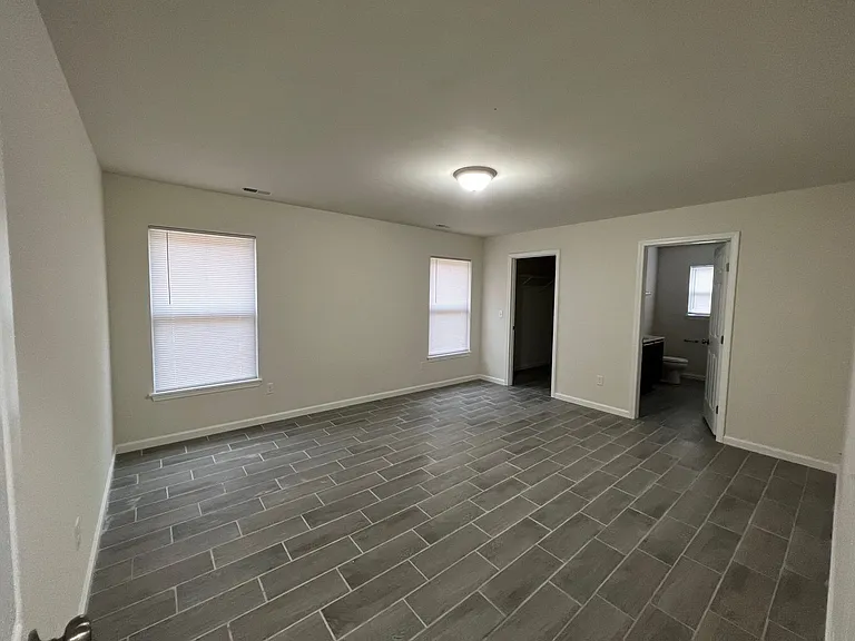 House on 5 acres 3 beds, 2 baths — Photo 15