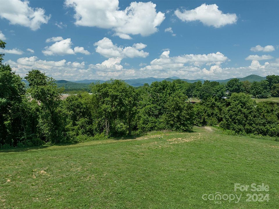 2nd image of 206 Soapstone Trl #69