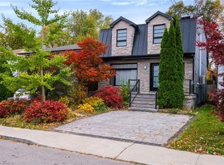 76 Phillip Ave, Toronto, ON M1N 3R2