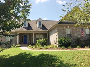 1631 Lindenhall Dr, Alcoa, TN 37701