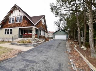 15 Junes Way, Springfield, MA 01108