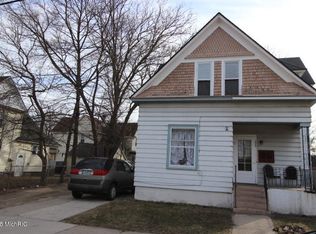 325 Washington Blvd, Holland, MI