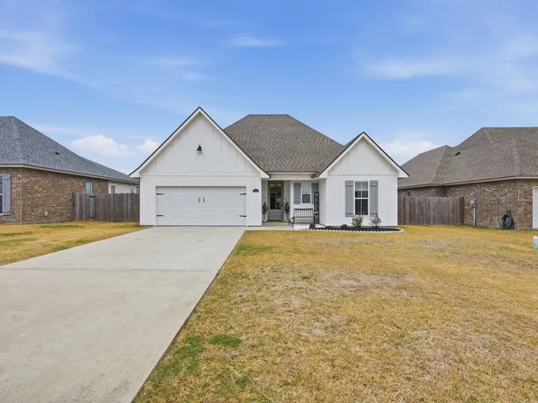1754 Khamiel Dr, Lake Charles, LA 70611