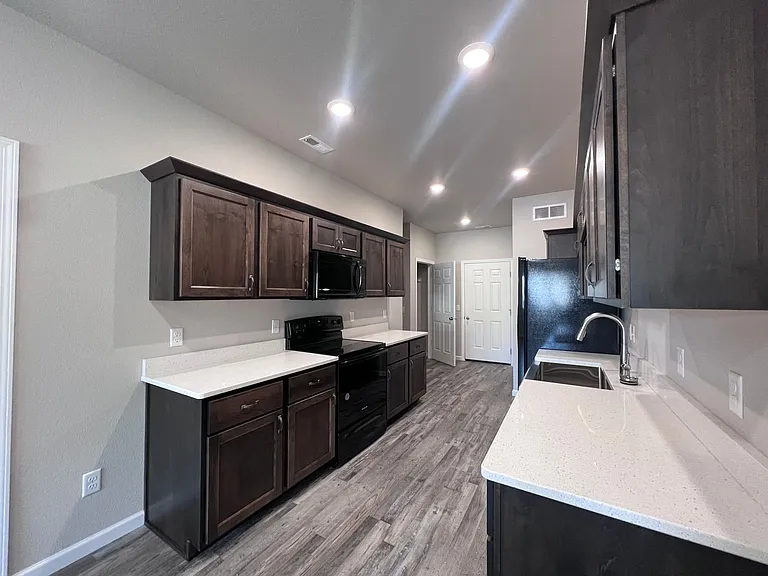 3524 French St — Photo 6