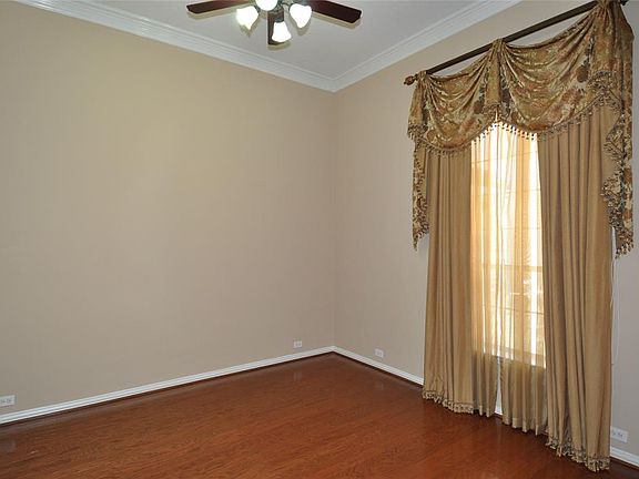 5th image of 14207 Caprock Cove Ln