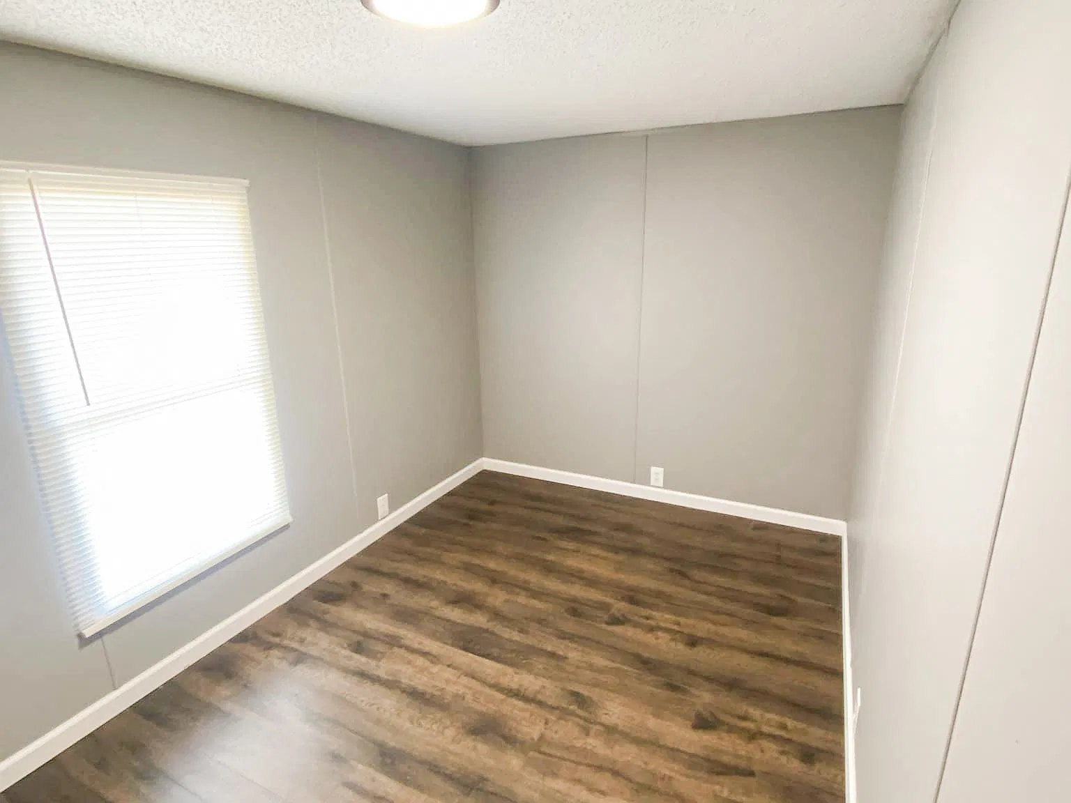 2 bed, 825 sqft, $1,350 — Photo 4