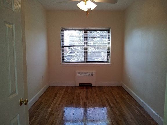 3rd image of 106 Longwood Ave #205F