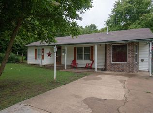300 5th St, Ramona, OK 74061