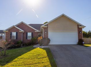 1924 Wellington Rd, Harrison, AR 72601