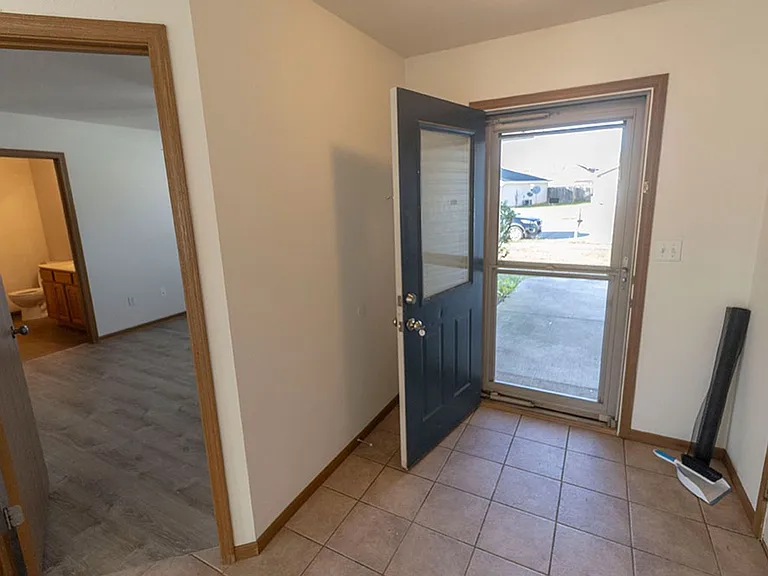 1602 Typhoon Dr — Photo 3