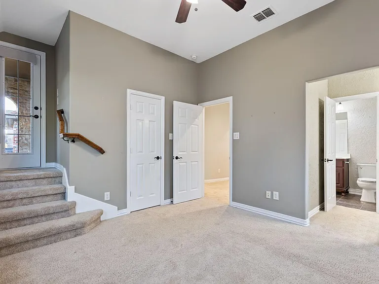 10229 Fire Ridge Dr — Photo 36