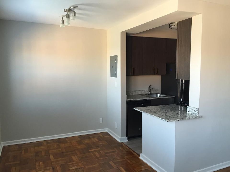 Living room to kitchen