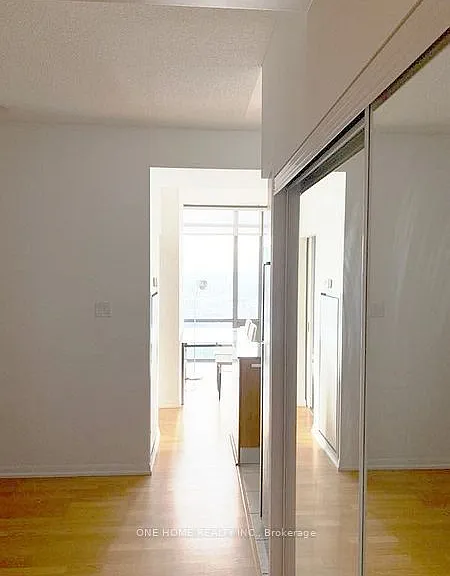 38 Grenville St #3502 — Photo 14