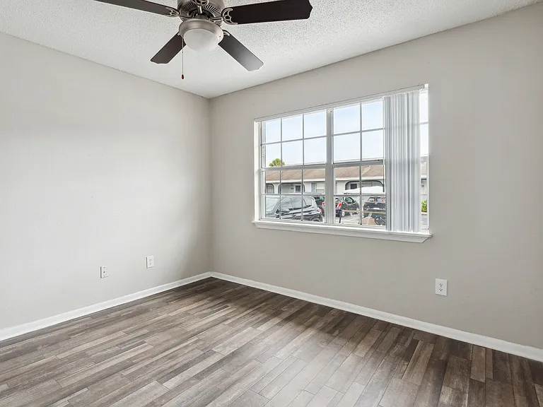 5953 Curry Ford Rd — Photo 11