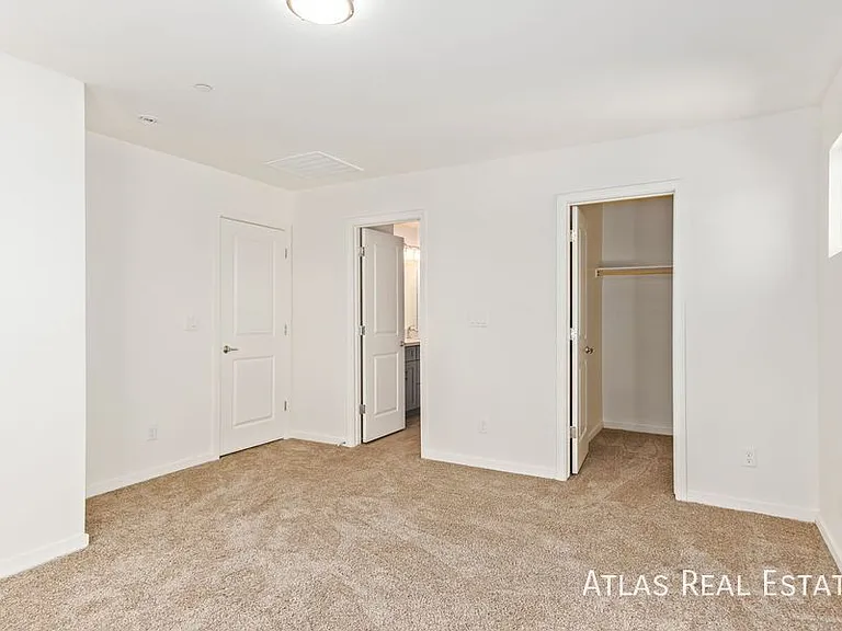 3010 E Yale St #1 — Photo 23