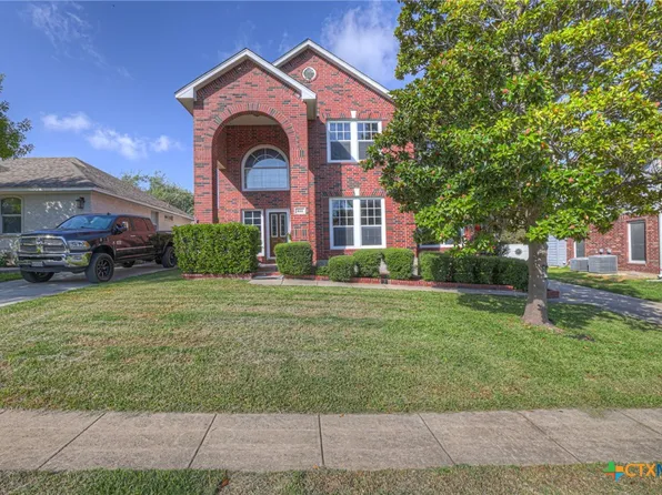 1611 Springhouse St, San Antonio, TX 78251
