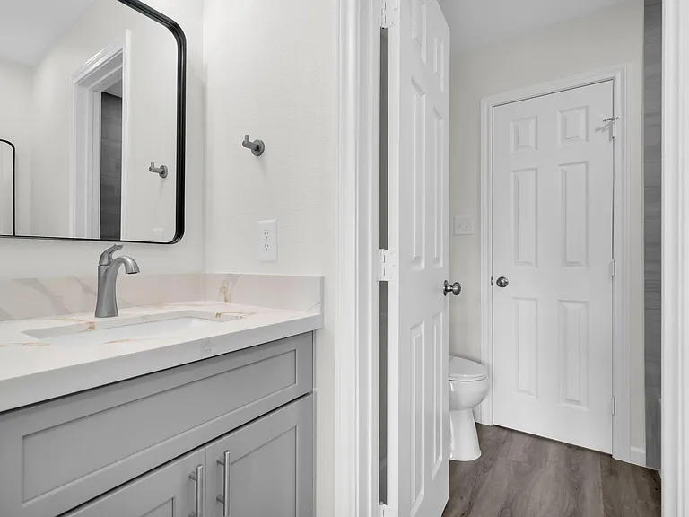 6111 Beverly Hill St #32 — Photo 20