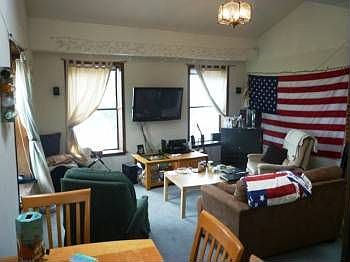 4th image of 2303 Fairmount Ave APT 3