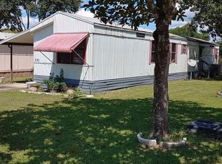 5431 NE 35th St #220, Silver Springs, FL 34488