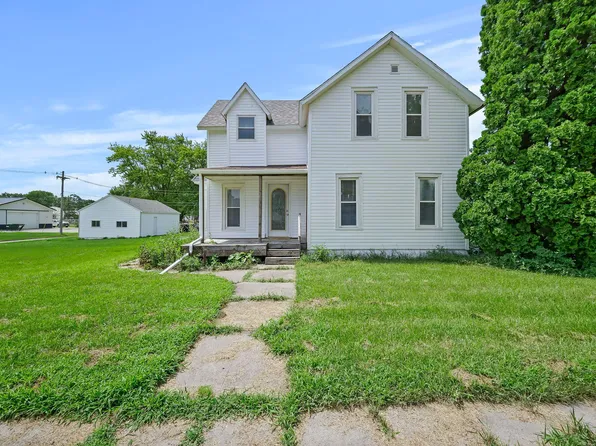807 Moore St, Stratford, IA 50249