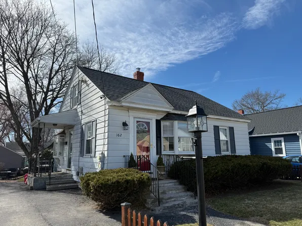 162 Knowlton St, Manchester, NH 03103