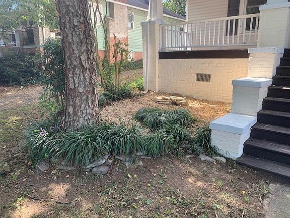 2nd image of 2923 Browning Ave