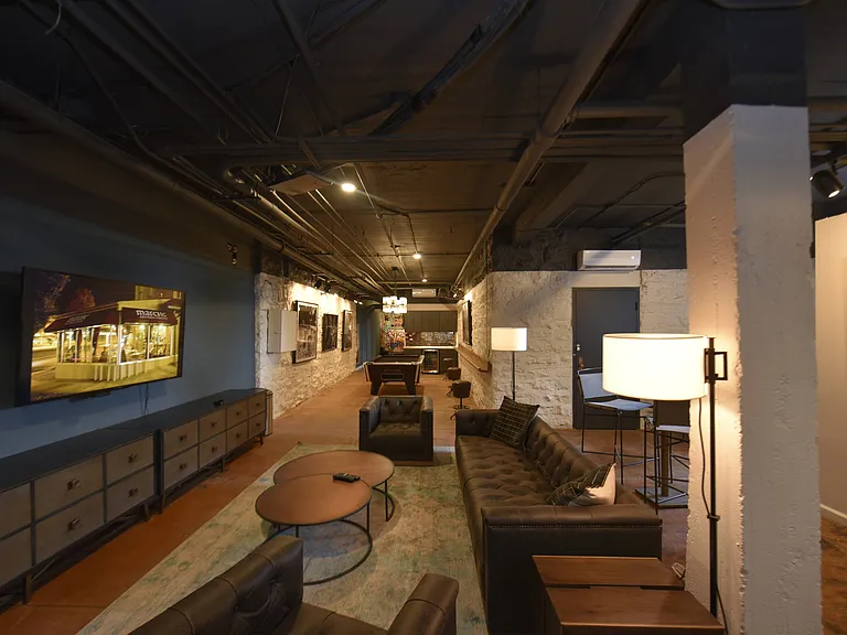 Clubhouse Lounge
