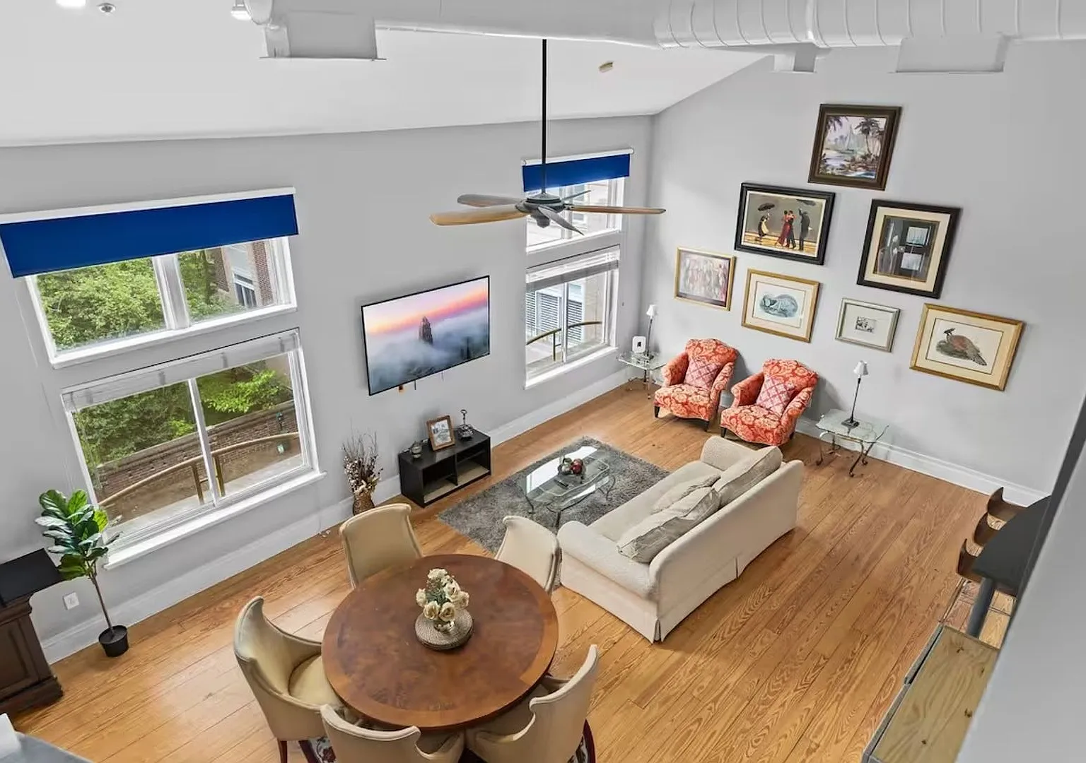 Rare Top-Floor Loft in Elizabeth with 22' Ceilings, Gated Parking and Walkable Dining — Photo 2