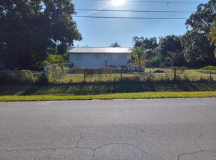 5700 Carter Rd, Fort Myers, FL 33905