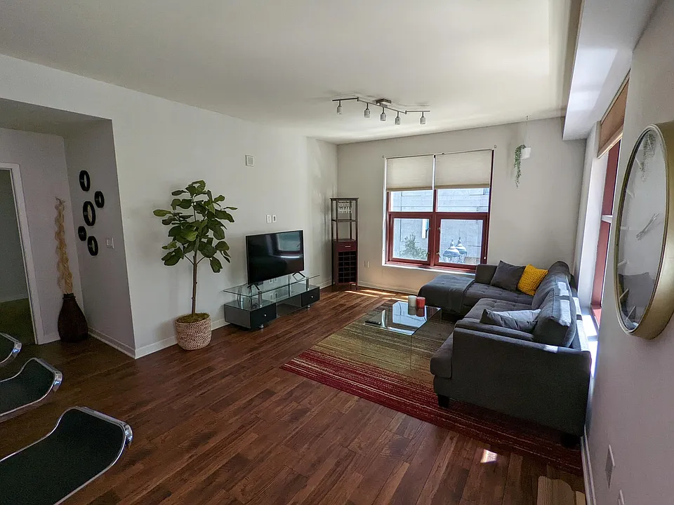 1150 J St #309