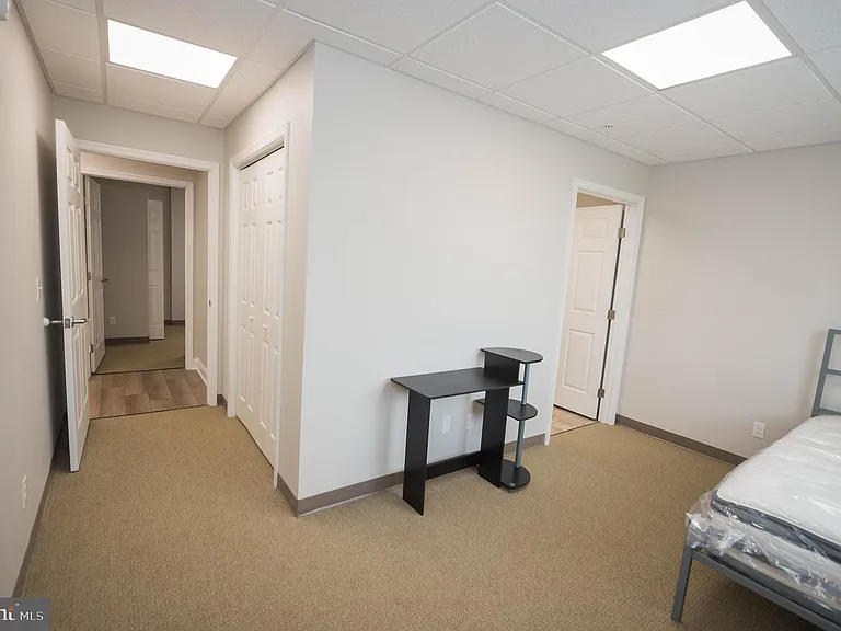 123 Bateman St #4-409B — Photo 33