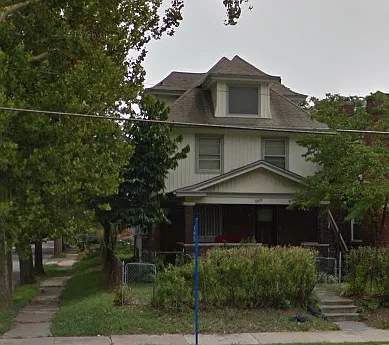 2919 E 12th St