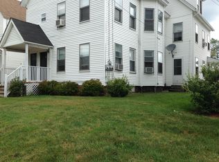 13 Maple St, Derry, NH 03038