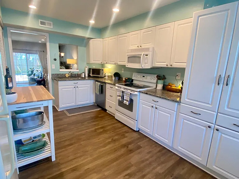 3841 Ocean Tides Dr — Photo 11