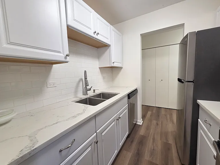 889 Trace Dr #107 — Photo 8