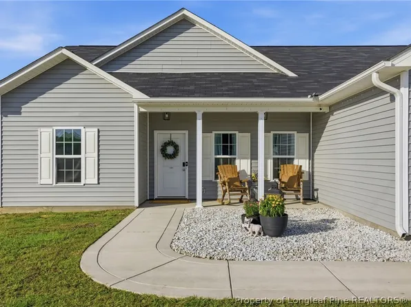 49 Alfalfa Dr, Parkton, NC 28371
