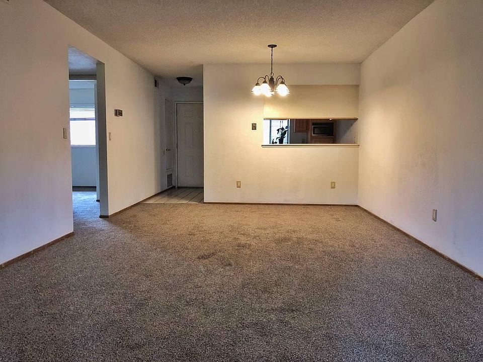 1st image of 3279 Shadow Park Pl