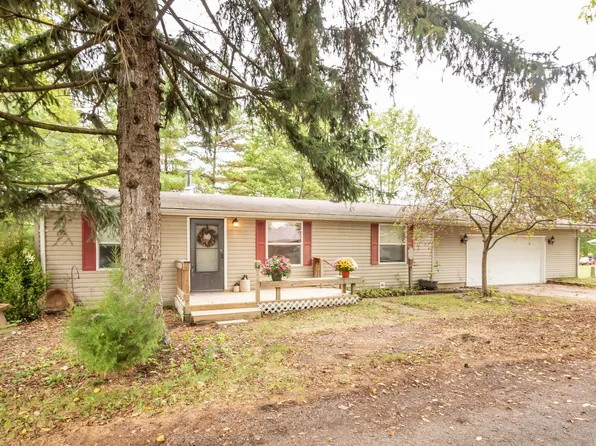 77 Cherry St, North Lewisburg, OH 43060