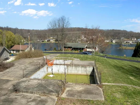 1614 Bella Vista Dr, Jackson, MO 63755