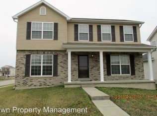 1900 Heritage Green Pl, Belleville, IL 62220