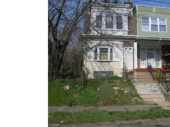 2113 S 72nd St, Philadelphia, PA 19142