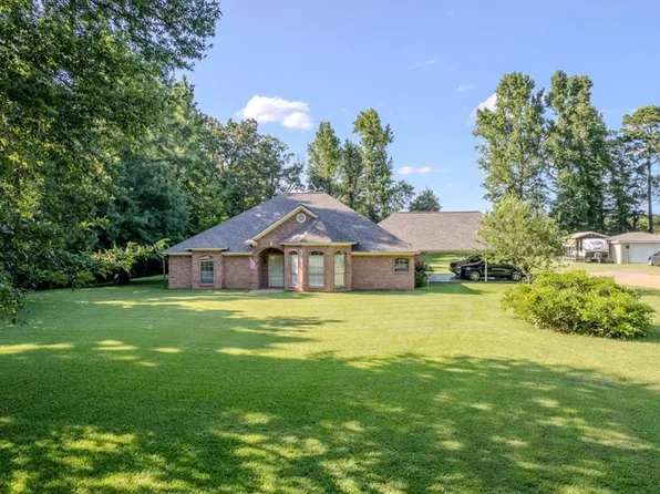 124 County Road 1120 W, Maud, TX 75567