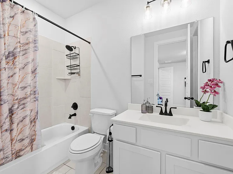 511 Carina Gaze Dr — Photo 23