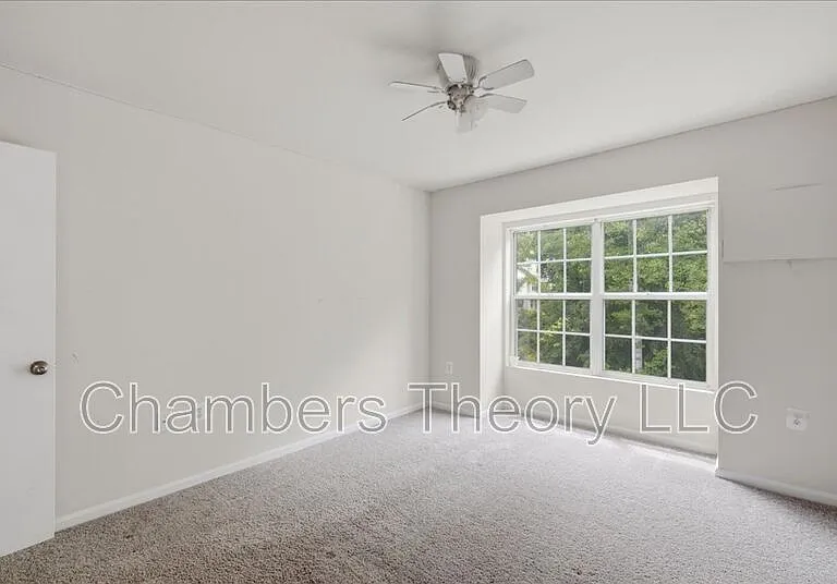 12181 Old Salem Ct — Photo 19