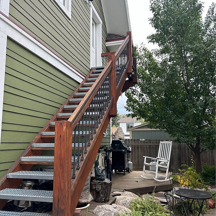1st image of 468 8th St #B