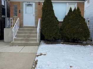 5126 S Campbell Ave, Chicago, IL