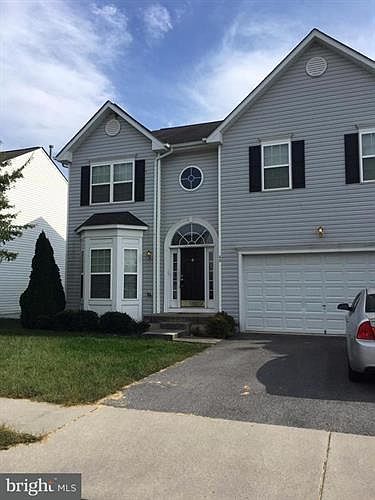 1st image of 48 Flagstaff Cir