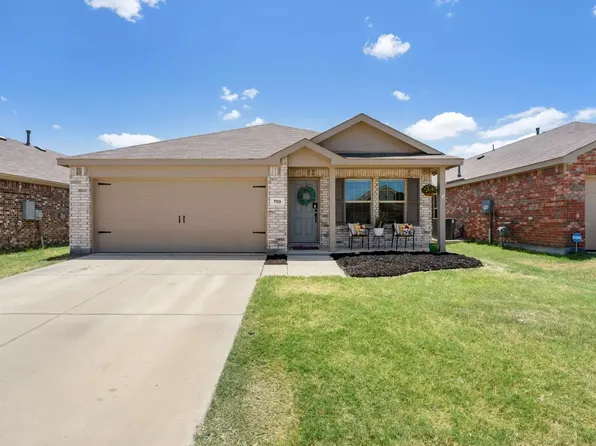 709 Odlozil Ln, Ennis, TX 75119
